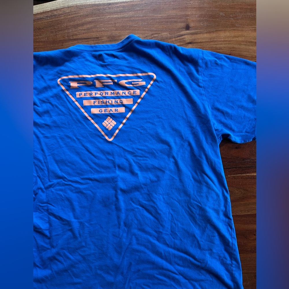 Men’s Columbia PFG t shirt